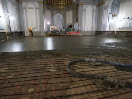 Cathedralfloorpour 700x441