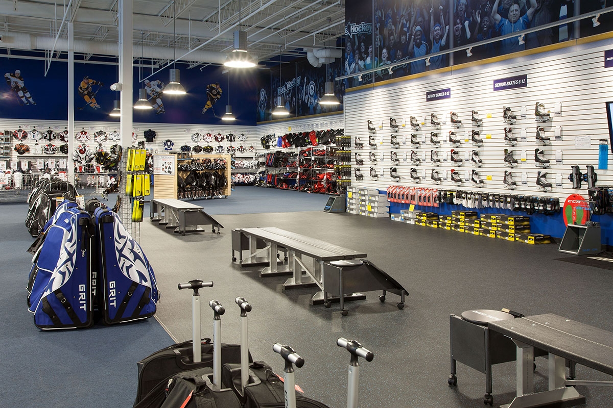 Pure Hockey, Retail Façade Remodel and Interior Fit-up 